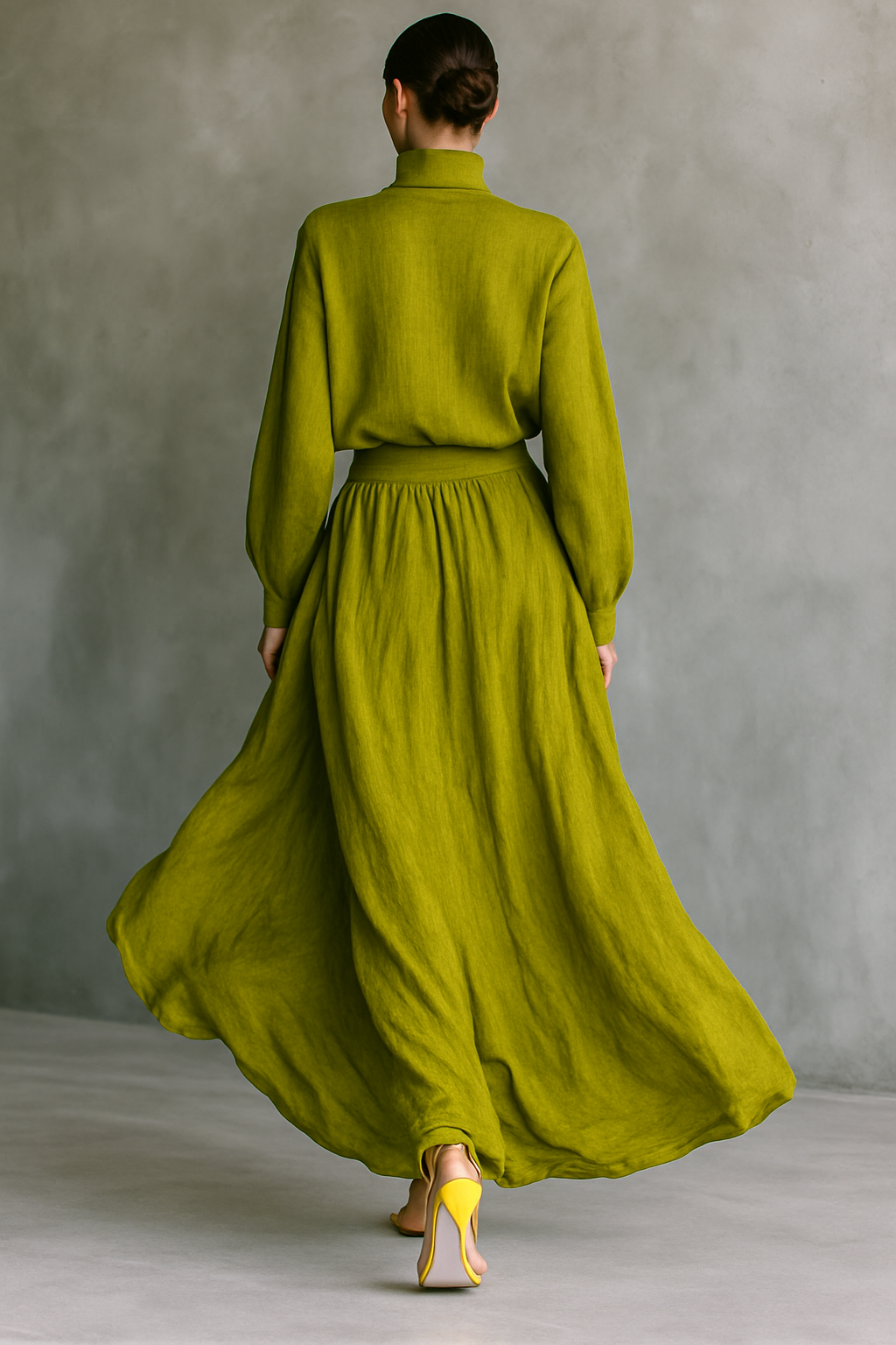 Women's Green Turtleneck Cotton And Linen Blend Suit MDA2938G4T