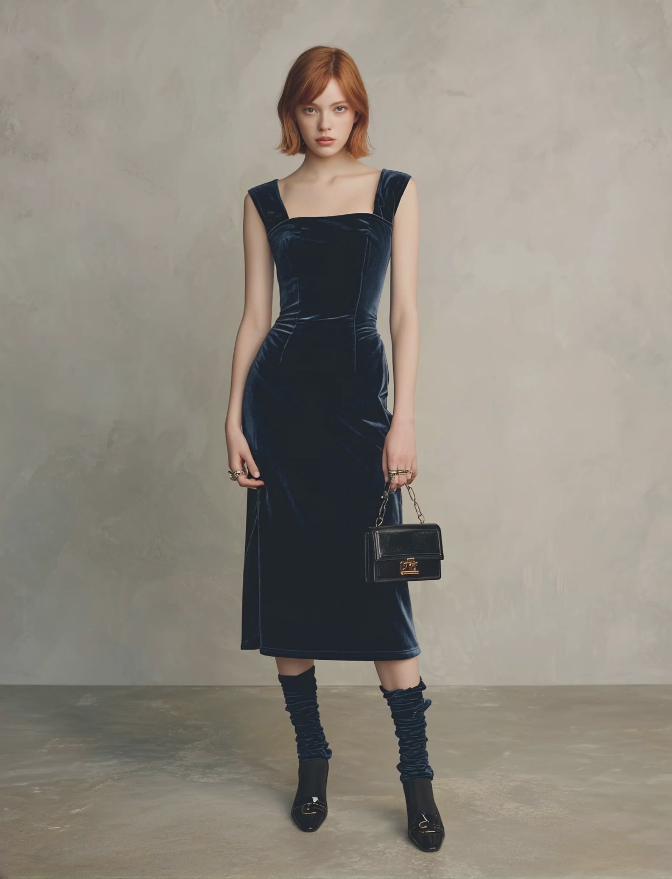 Women's Elegant & Simple Sleeveless Slim-Fit Velvet Midi Dress MDZ3035D7ZJW